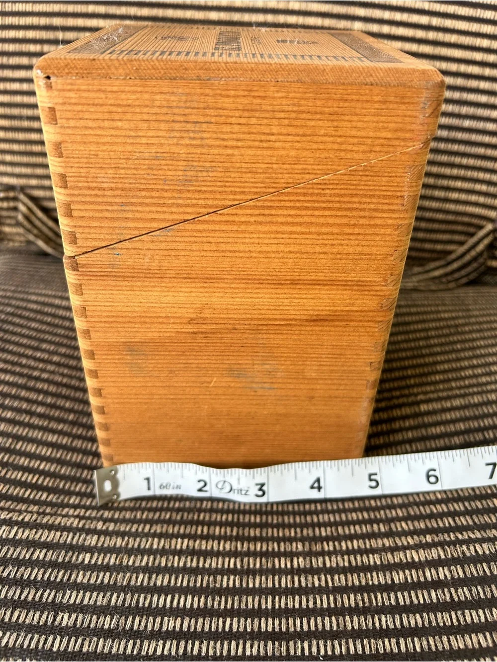 Vintage El Producto Wooden Cigar Box Rustic Collectible Decor Man Cave Farmhouse